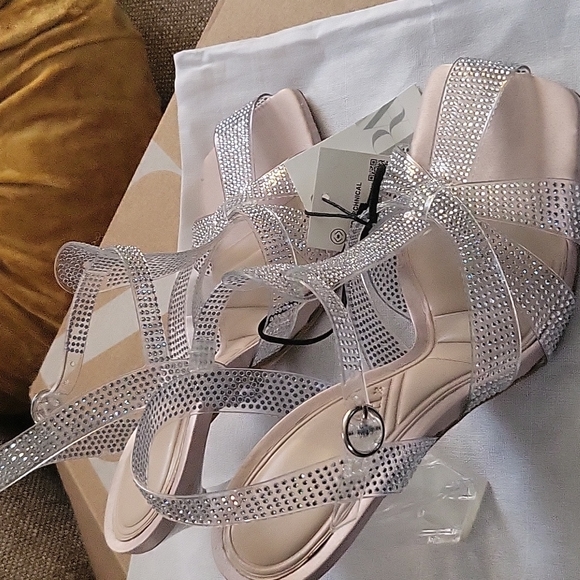 Gorgeous Bling Zara Slingbacks - Picture 2 of 7